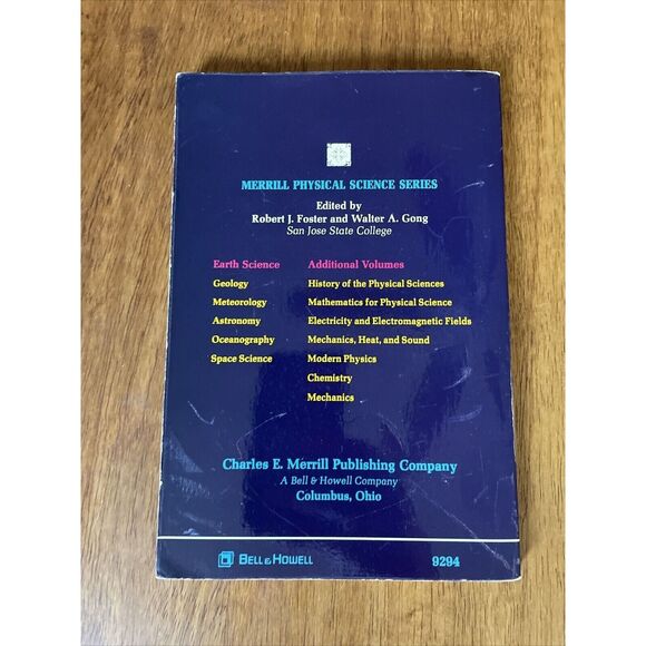 Vintage Science Textbook Astronomy By E.G. Ebbighausen SC 2nd Edition 1971 - Picture 3 of 10